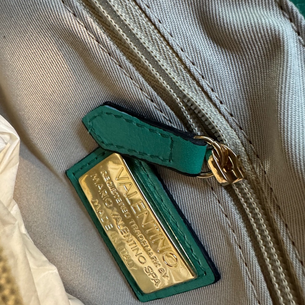 Valentino Emerald Quilted Shoulder Bag - Picture 8 of 9